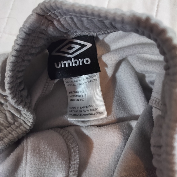 Umbro Charcoal Athletic Pants - Picture 3 of 4